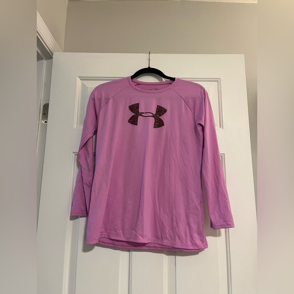 Under Armour Pink and Purple Long Sleeved Heatgear Top Size YXL/Adult S or M